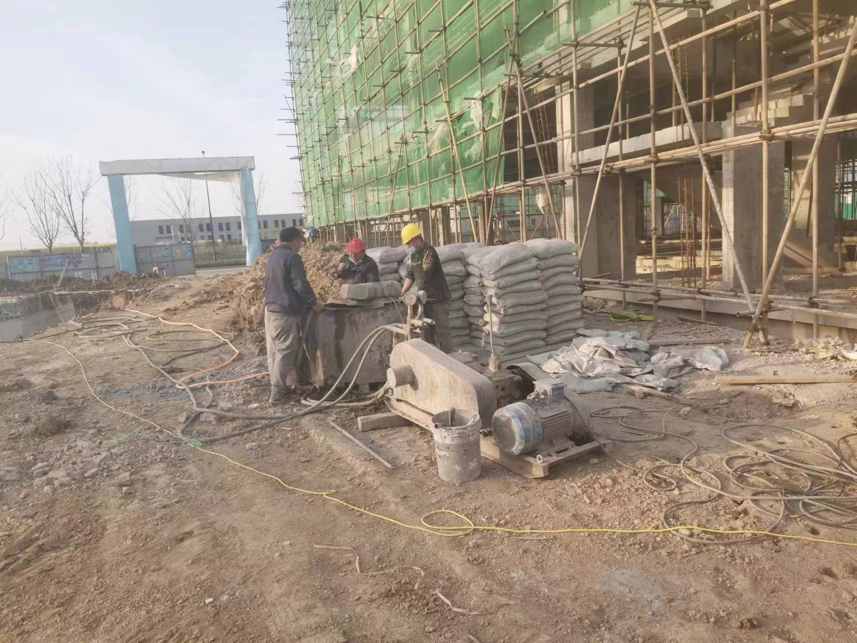 鹰手营子矿地基基础注浆加固的要求有哪些